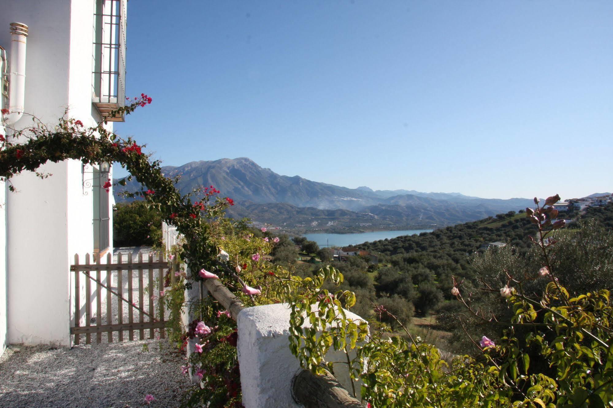 Casas De Cantoblanco Vinuela Bagian luar foto
